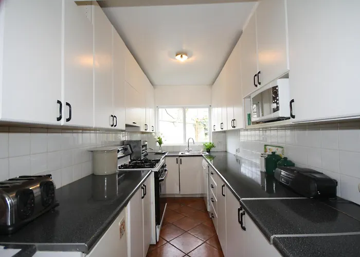 Alojamento de Acomodação e Pequeno-almoço Ash Grove House