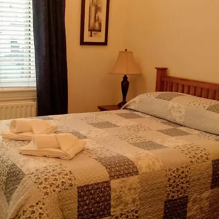 Ash Grove House Bed & Breakfast Galway