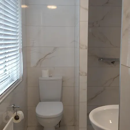 Bed & Breakfast Ash Grove House