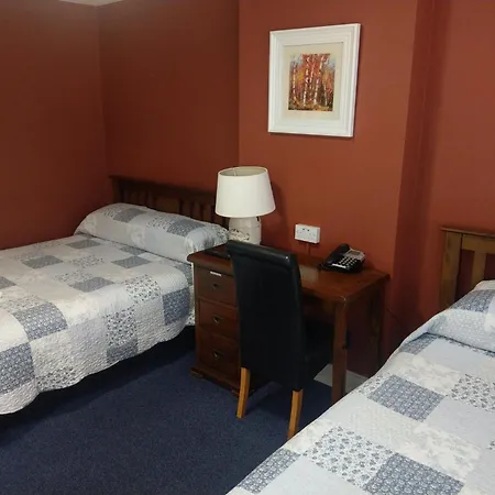 Ash Grove House Bed & Breakfast 3*